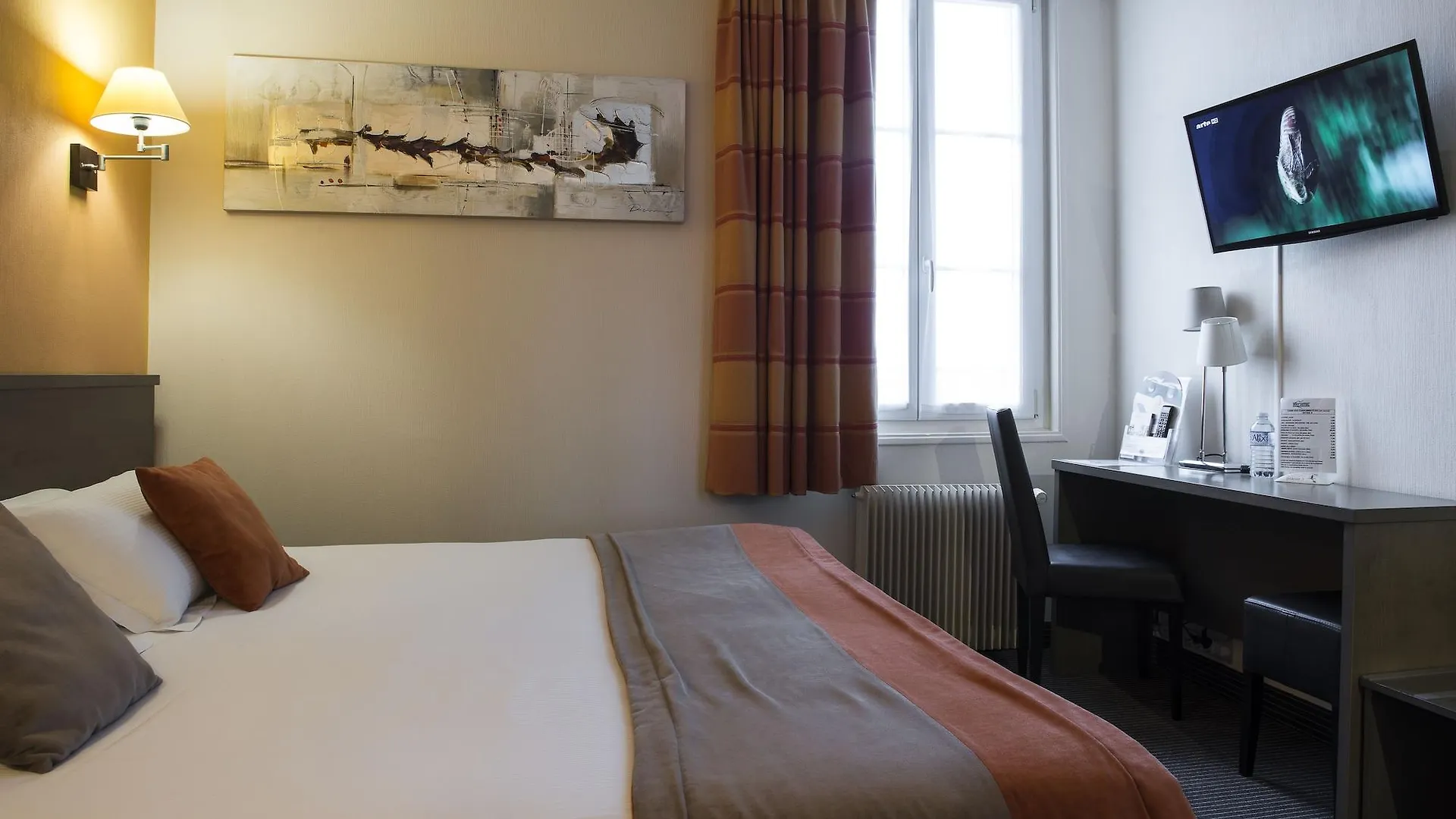 Brit Hotel Le Surcouf Saint-Malo Francia